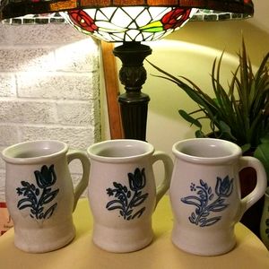 Set of 3 Pfaltzgraff Yorktown mugs